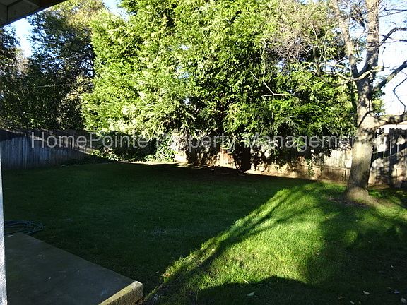 4th image of 1312 Topaz Way