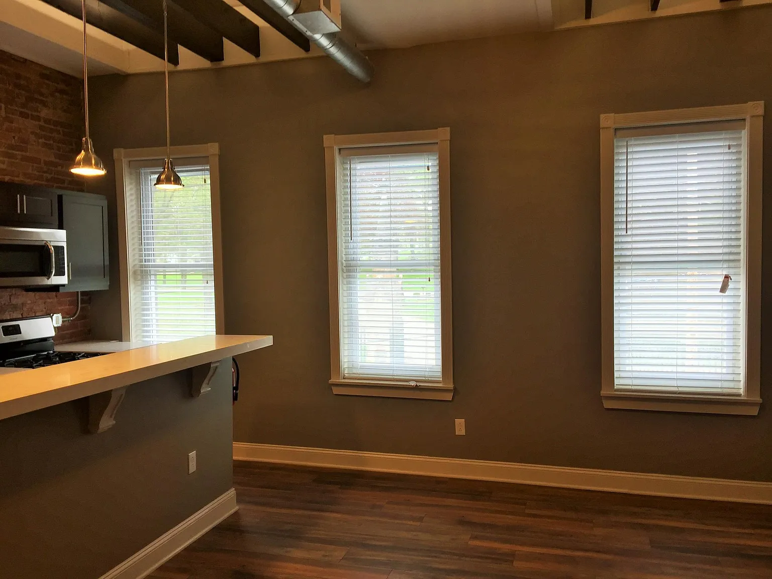 2 bed, $2,100 — Photo 2