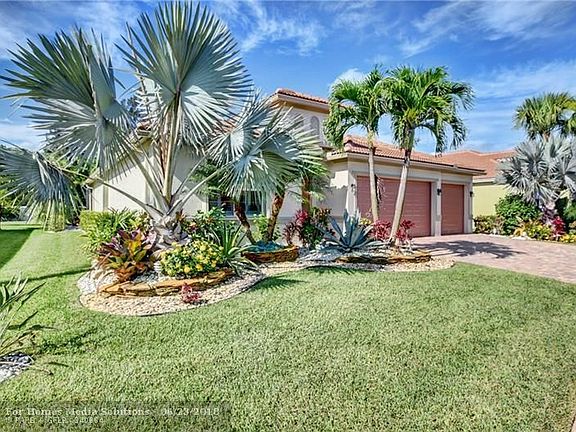 2nd image of 9434 Isles Cay Dr