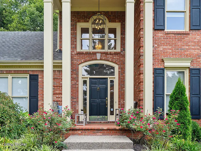 2903 Windward Ct — Photo 2