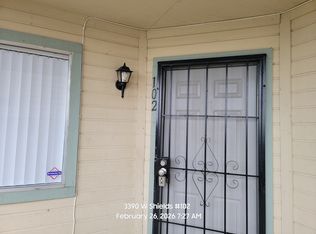 3390 W Shields Ave APT 102, Fresno, CA