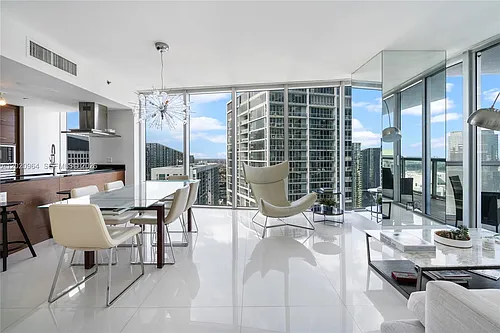 495 Brickell Ave Photo 1