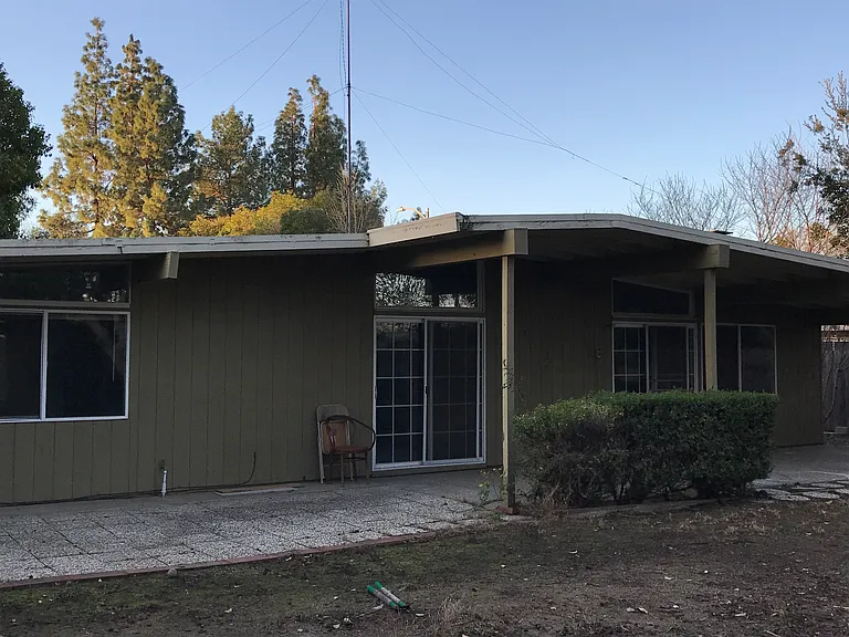 1201 Kent Dr — Photo 10