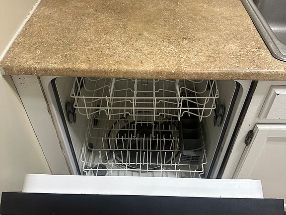 4th image of 708 Dondee Dr APT 5