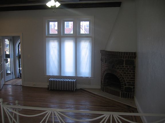 4th image of 13073 226th St