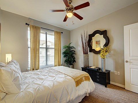 5th image of 413 Swenson Farms Blvd #515