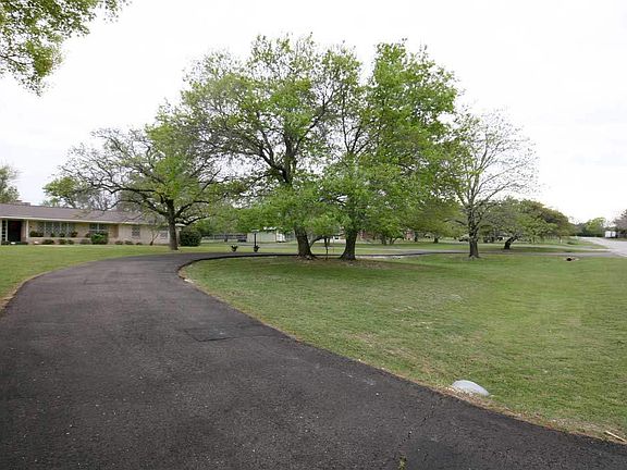 2nd image of 6 Chris James Ave