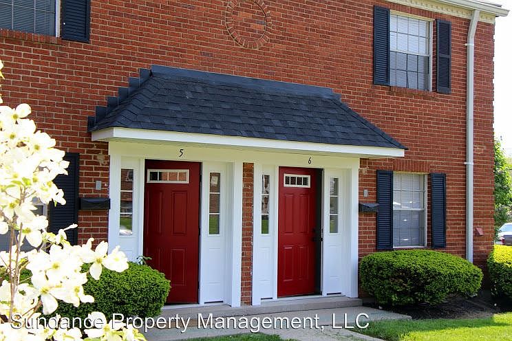 1st image of 1007 Arrowhead Dr APT 22C