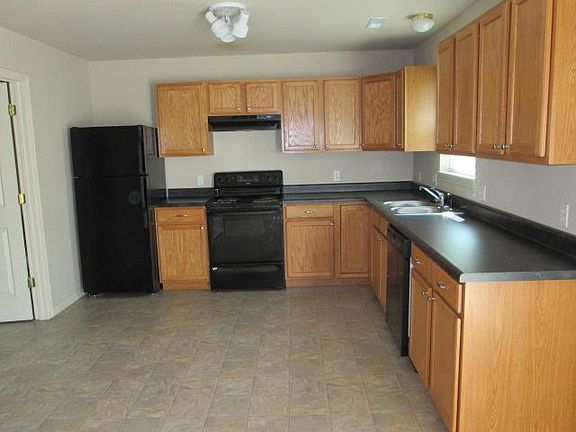 4th image of 1110 S Osteopathy Ave