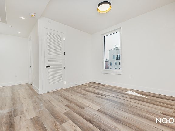3rd image of 26 Quincy St APT 3D