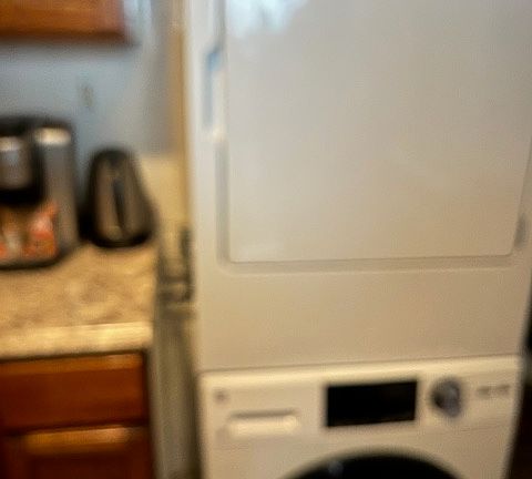 5th image of 405 E 118th St APT 1