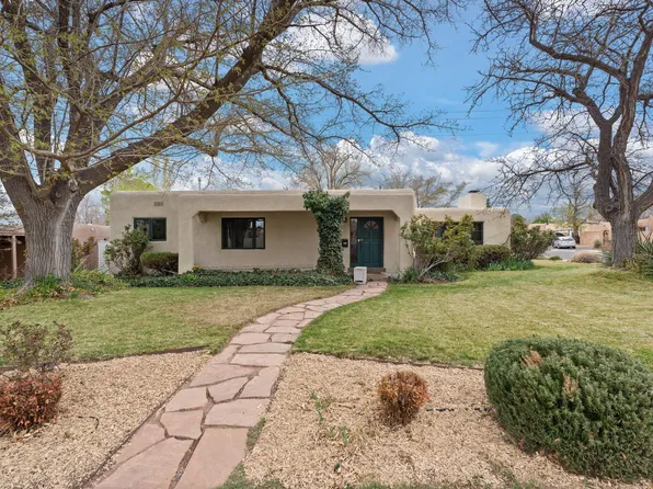 2723 McEarl Ave SE, Albuquerque, NM 87106