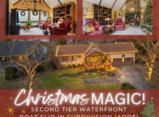 781 Santana Cir, Reeds Spring, MO 65737