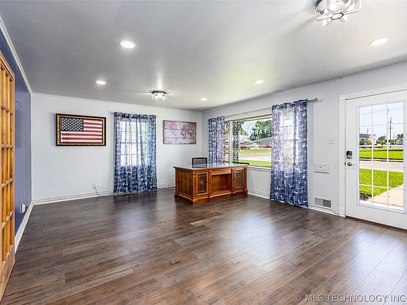 4th image of this home