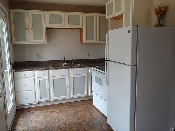 4th image of 3218 N 6th Ave