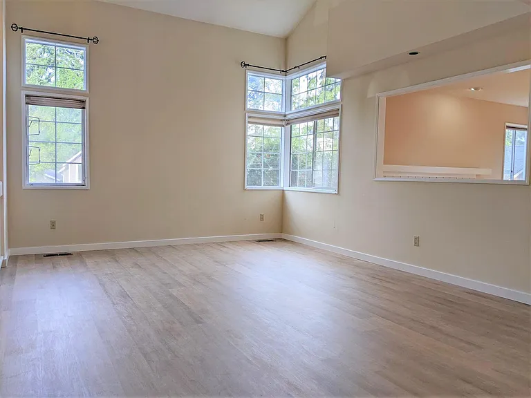 12871 NE 201st Pl — Photo 3