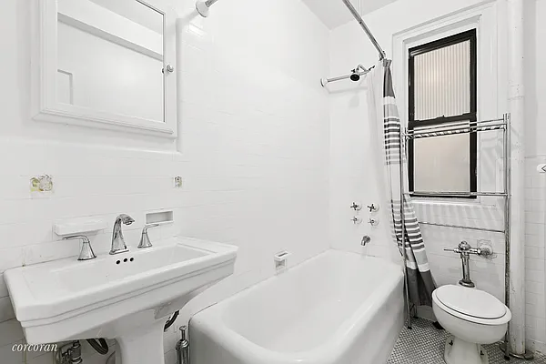 Sold by Corcoran | media 7