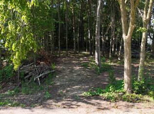 Jack St, Holland, MI 49424