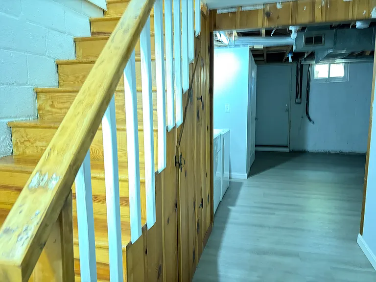 4 Winthrop Ct — Photo 22