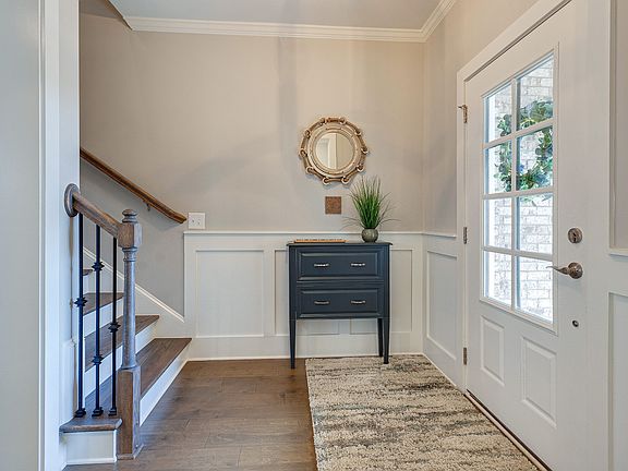 5th image of 3004 Weeping Willow Ln