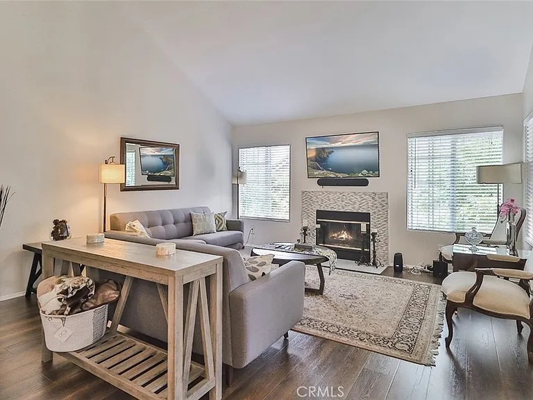 625 Hazelwood Way #A — Photo 5
