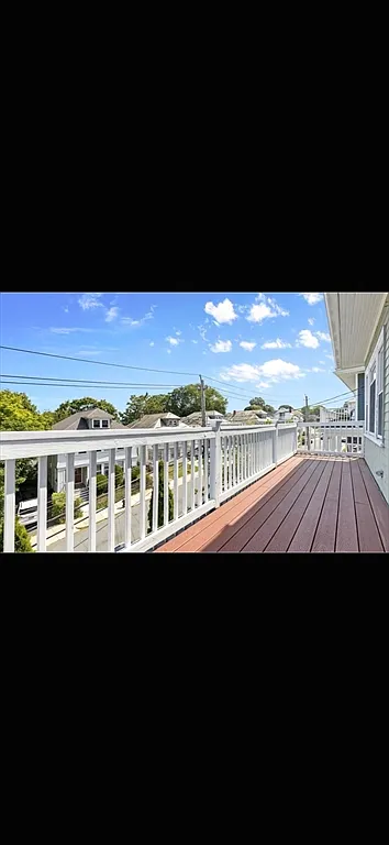 2 bed, 1.0 bath, 1300 sqft, $2,950 — Photo 1