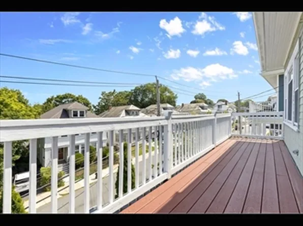 84 Brayton Rd #2, Boston, MA 02135