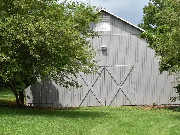 219 Stonehedge St, Frankfort, KY 40601
