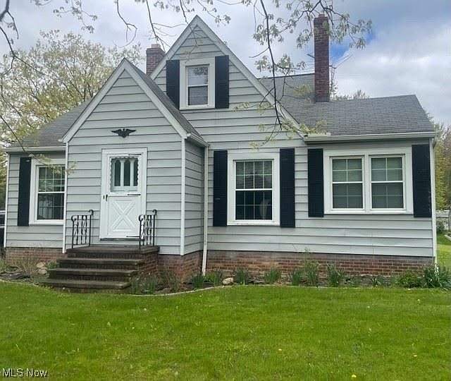 1st image of 5011 E Pleasant Valley Rd