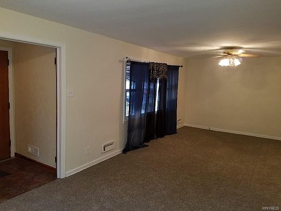 5th image of 1414 Walnut Ave
