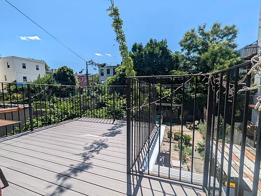 Rented by Spire Group | media 3