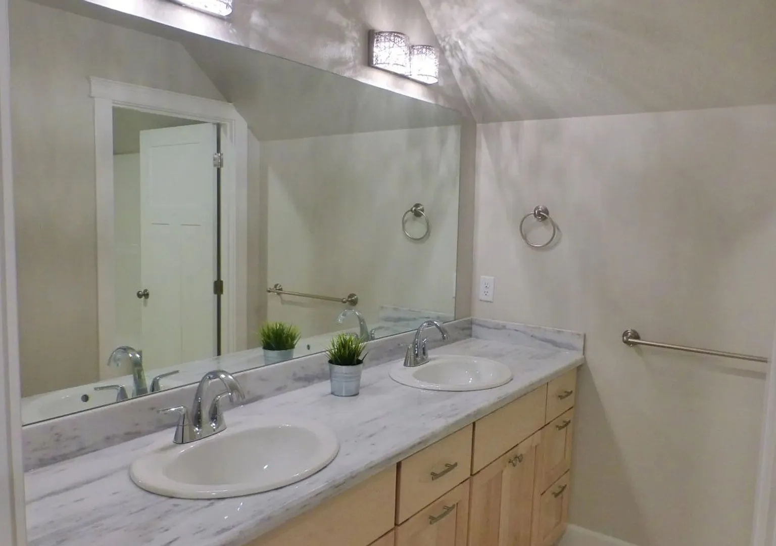 3 Bed / 2 Bath Two-Story Home with 2-Car Garage & A/C — Photo 3