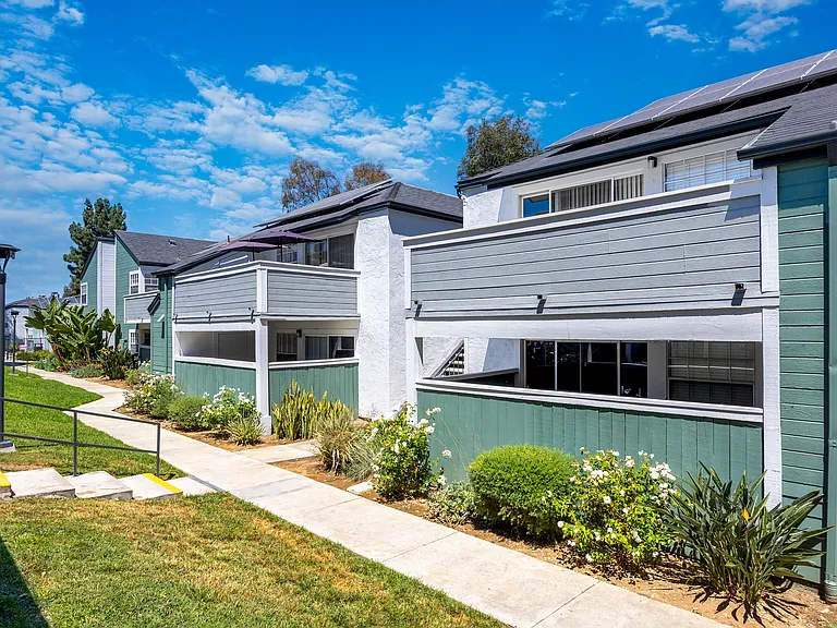 Scripps Landing Apartment Homes — Photo 6
