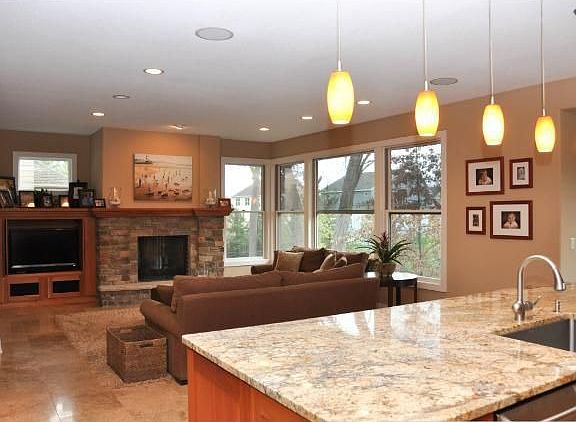 4th image of 11561 Avery Dr
