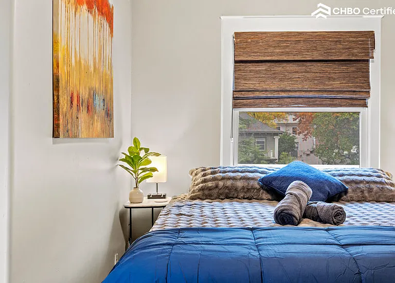 Upstairs large bedroom king bed