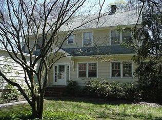4 Sunny Ln, Westport, CT 06880