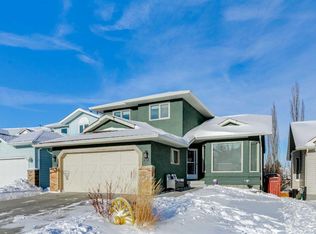 20 SW Macewan Ridge Vw NW, Calgary, AB T3K3W2