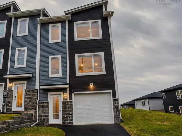 17 Grosse St, Halifax, NS B3T 0M7