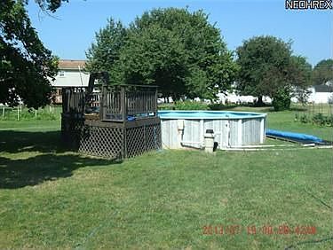 4th image of 9892 Deltona Dr