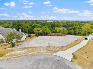 217 Avery Ln, Gunter, TX 75058