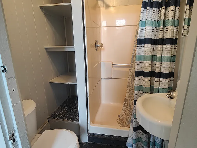 119 Main St #2 — Photo 9