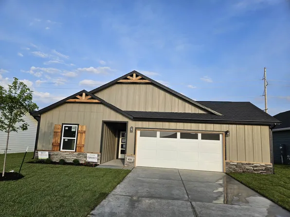 931 N Forestview St, Wichita, KS 67235