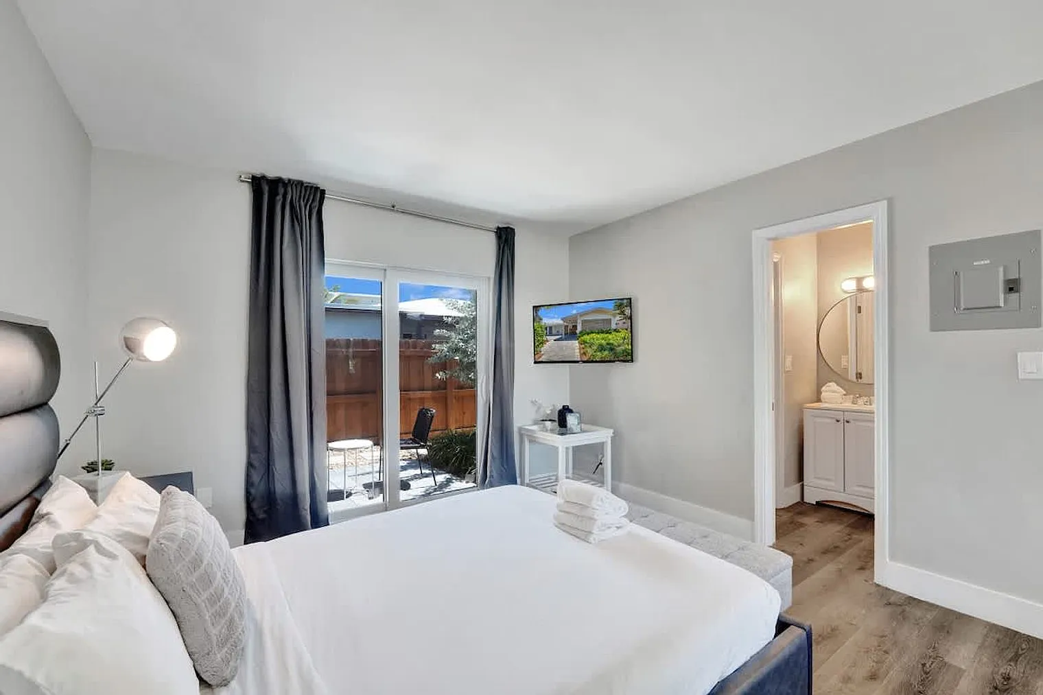Studio, 1.0 bath, 387 sqft, $2,535 — Photo 4