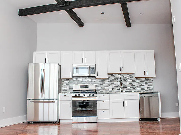 1027 E Montgomery Ave #O9 — Photo 5