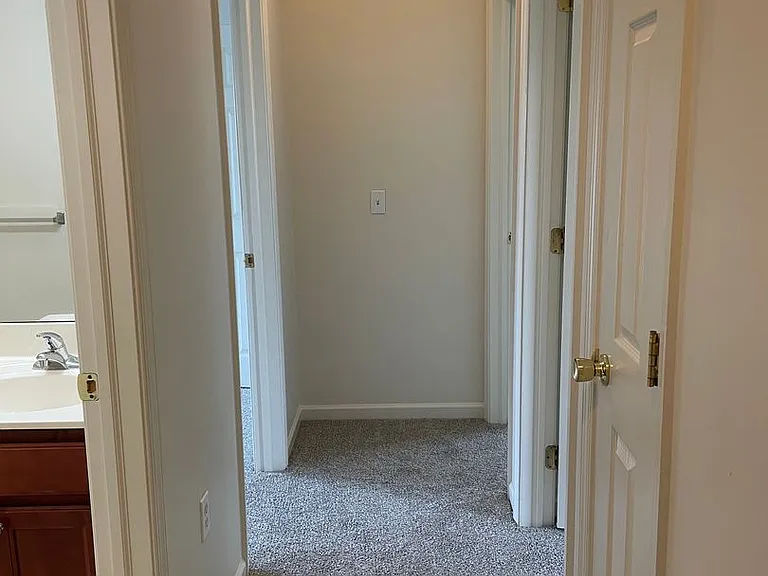133 Nicole St — Photo 11