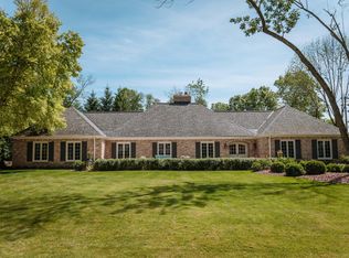 1180 Terrace Dr, Elm Grove, WI 53122