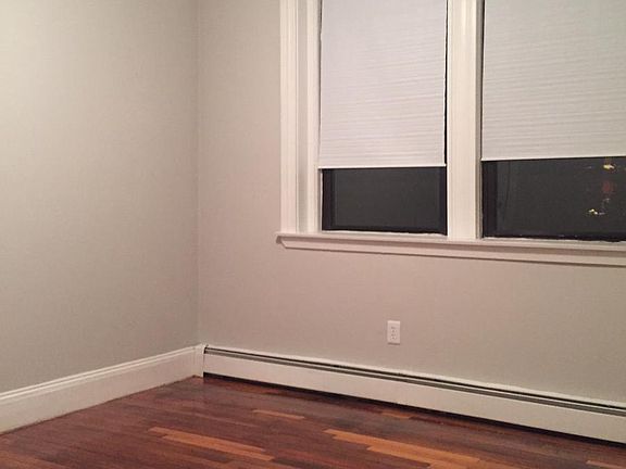 4th image of 175 Chestnut Hill Ave