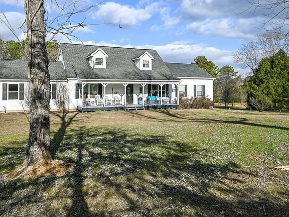 4th image of 276 Mason Rd