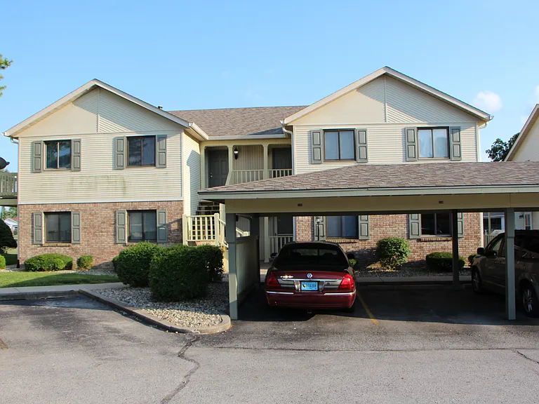 33B Keran Manor Ct #B — Photo 1