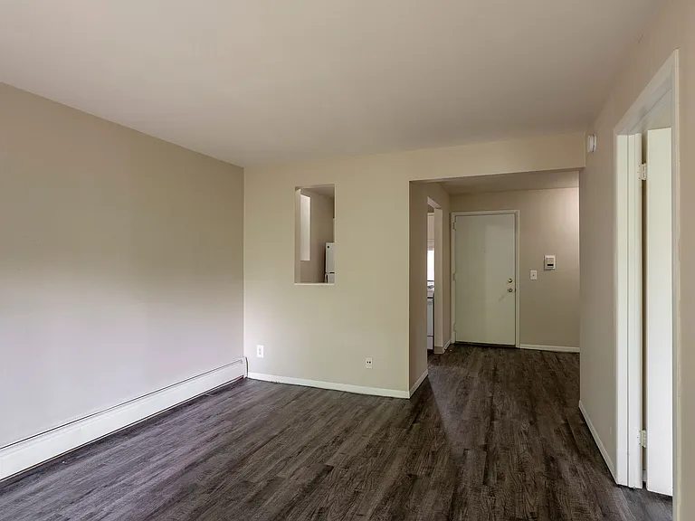 Oak Valley Apartments — Photo 37